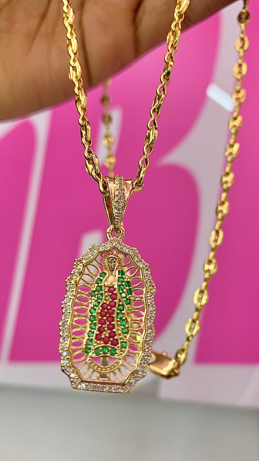 Cadena gucc1 virgen geometrica